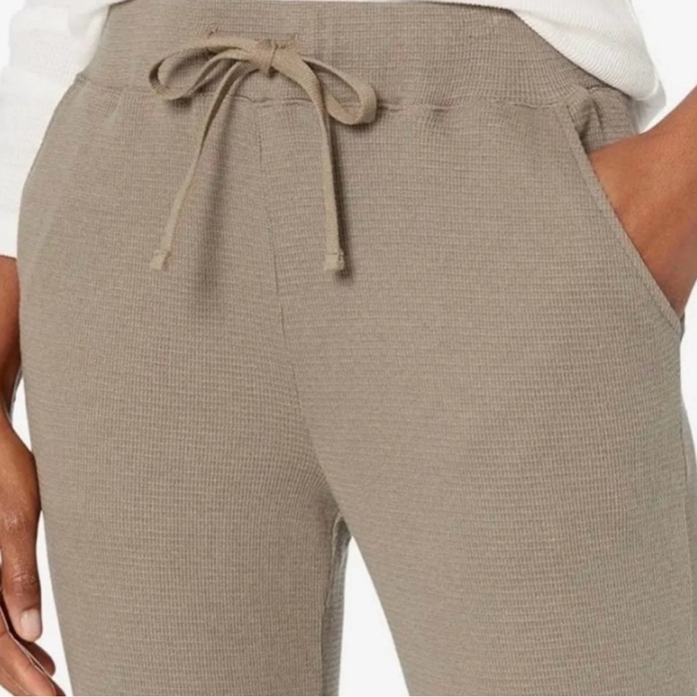 Monrow | Softknit Ribbed Lounge Pant | Women’s Sweatpants | NWT
